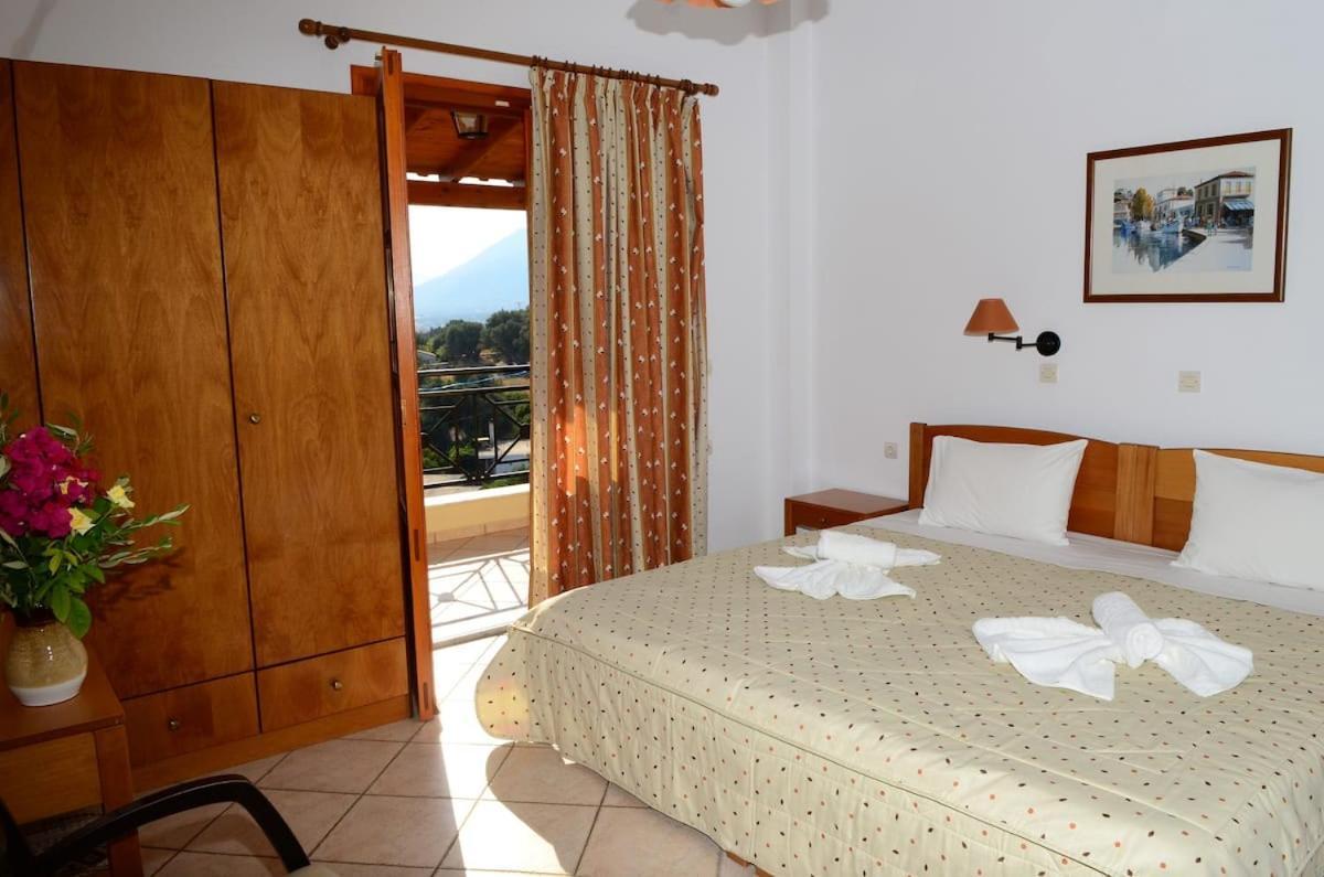 Thalina Hotel Marathókampos Екстериор снимка