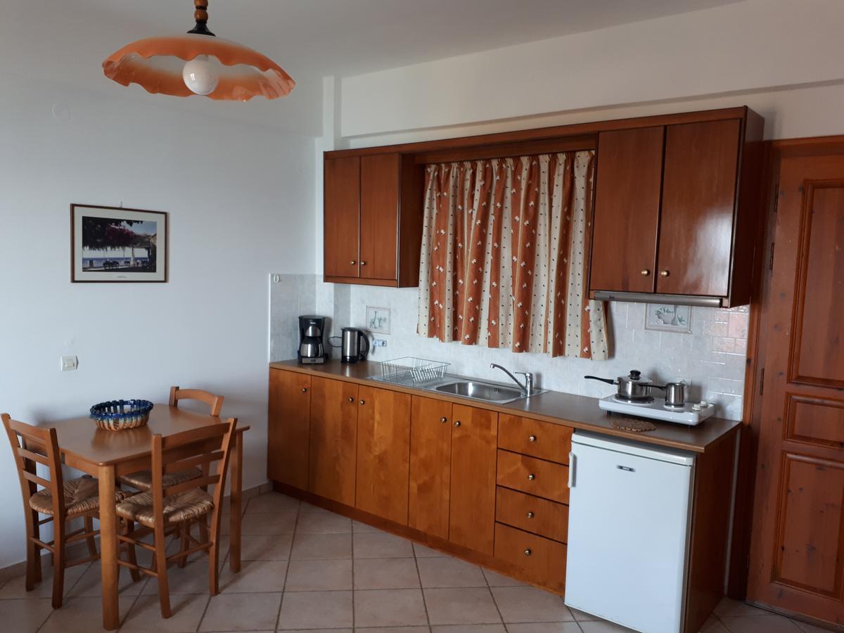 Thalina Hotel Marathókampos Екстериор снимка